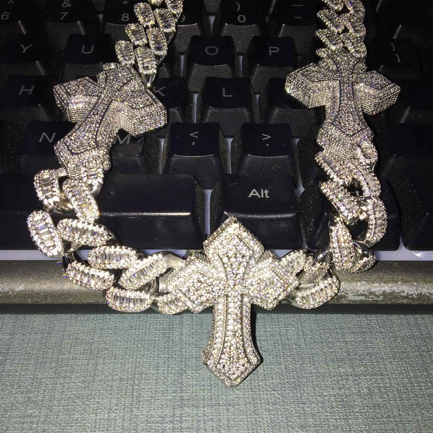 Glacèelaine 3pcs Cross Miami Cuban Link Chain Necklace