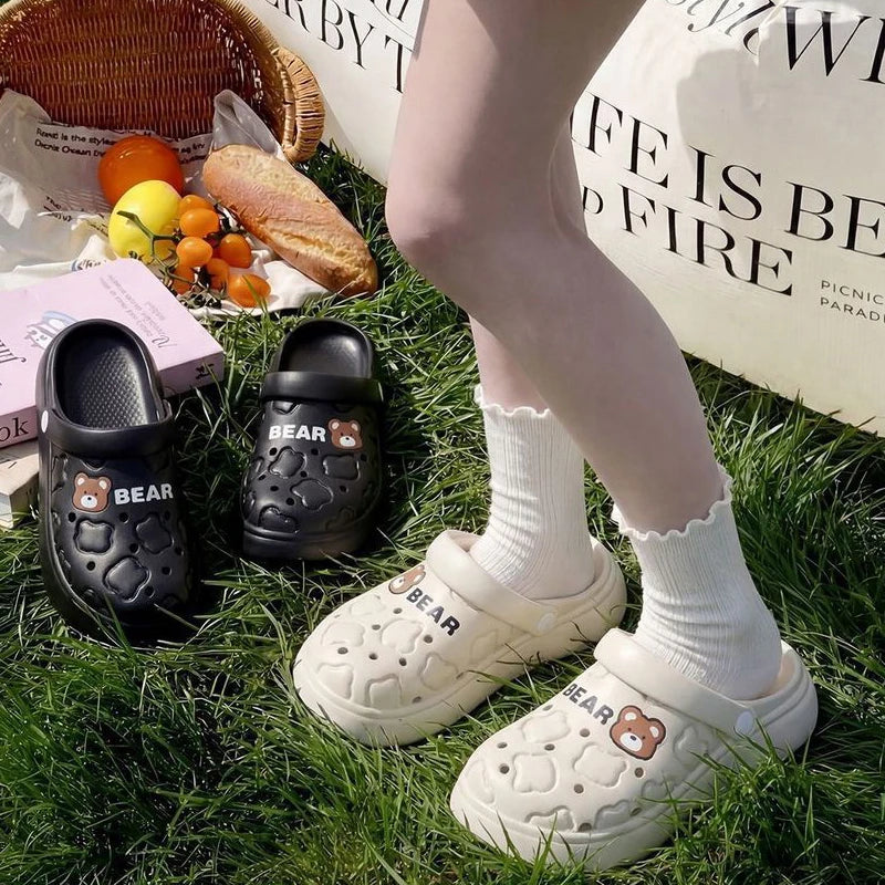 Women's Fashion Home Slippers Summer Thick Sole Soft EVA Garden Shoes for Women Hollow Out Non Slip Closed Toe Beach Sandals