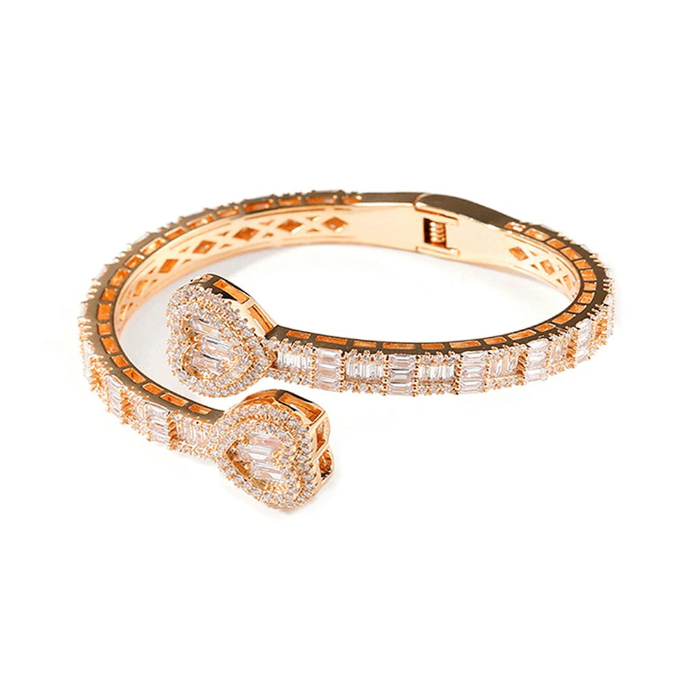 Heart Shaped Adjust Bangle