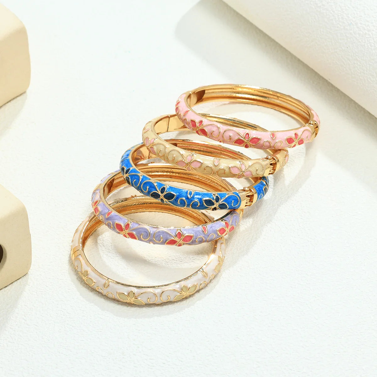 New Enamel Floral Bangle Bracelets Women's Colorful Dripping Oil Open Design Vintage Style Bracelets Daily Wear Jewelry Gifting